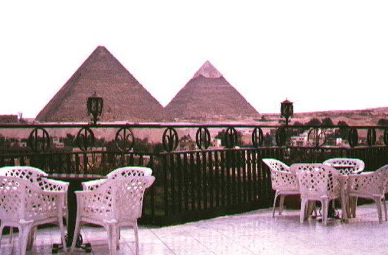 Pyramids Plaza Hotel Giza Exterior foto