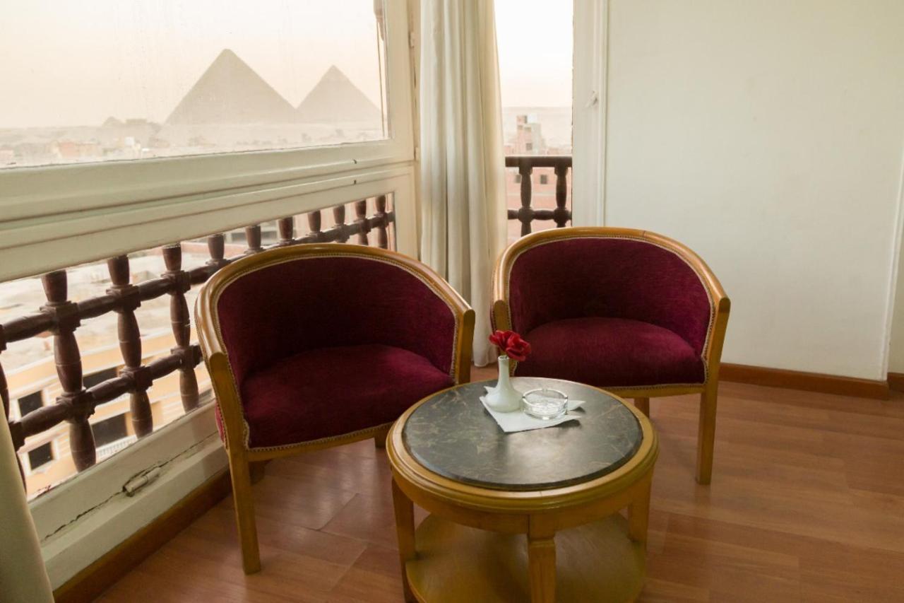 Pyramids Plaza Hotel Giza Exterior foto